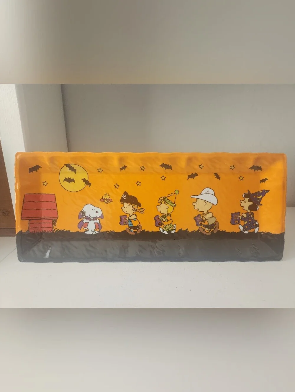 Peanuts Halloween Trick-or-Treat Table Plastic Platter - Orange & Black 19 X 8in